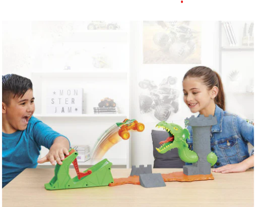 Monster Jam Dueling Dragons Playset - Image 2